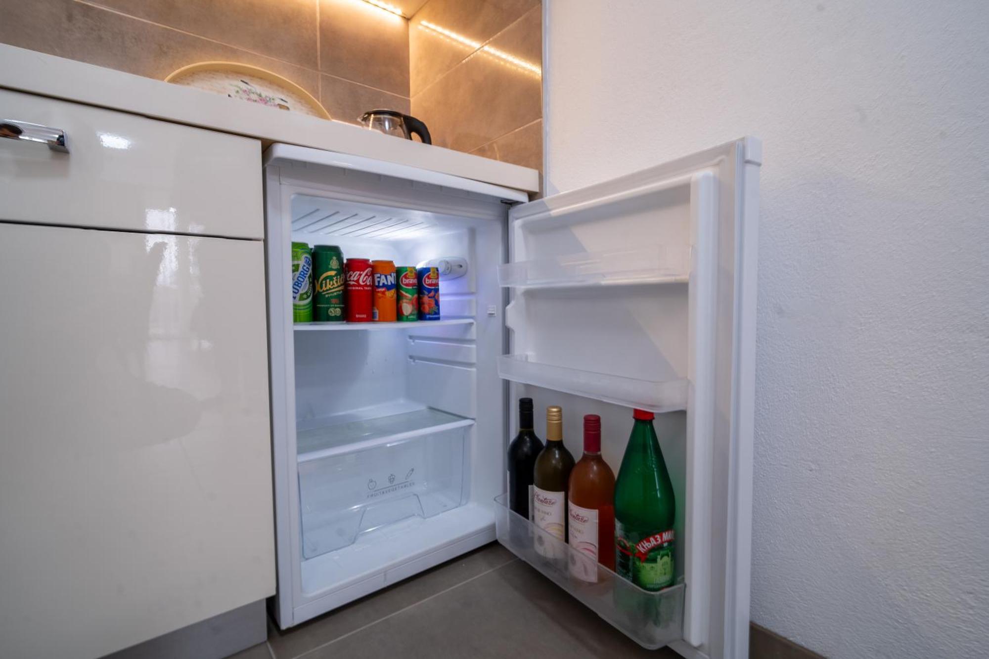 Dane Apartment Airport Podgorica Mitrovici  ภายนอก รูปภาพ